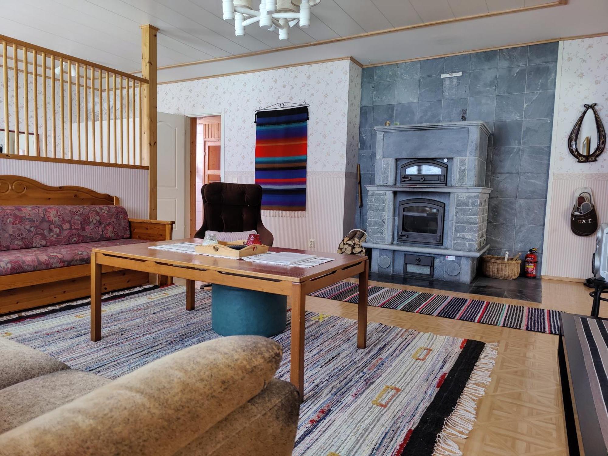 Villa Mukava Mummonmoekki Maaseudun Rauhassa à Koivu Extérieur photo